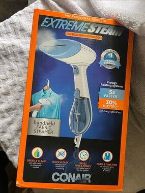 Conair ExtremeSteam Handheld Fabric Steamer in Blue